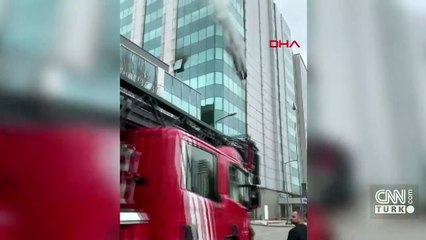 İstanbul Zeytinburnu’nda 12 katlı iş merkezinde yangın