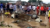 Inundaciones destruyen casas en China