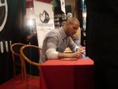 M.Pokora Paris Dédicace 1