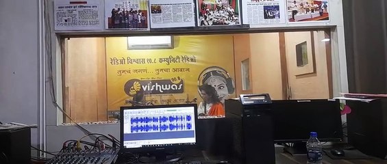 #रेडिओ_90 #आकाशवाणी #चारूदत्त की #मुलाखत   • मुलाखतकार - #श्रद्धा_कराळे RJ  (सुप्रसिद्ध वारली चित्रकार, वर्ल्ड रेकॉर्ड विश्वविक्रमकार, 7 Time Word Record Holder, वारली लेखिका) _______________________________________  • २२ देशो के ... #मराठी कम्युनिटी मे स