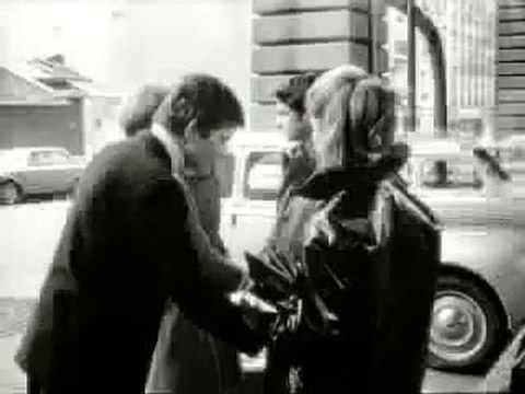 Masculin féminin Bande-annonce (EN)