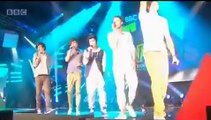 One Direction - LIVE at Teen Awards 