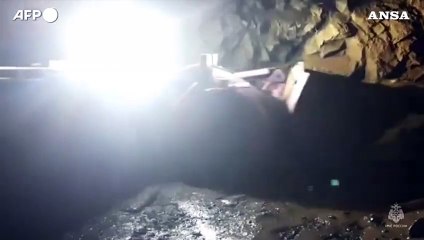 Russia, crollo in una miniera d'oro: bloccati almeno 12 operai