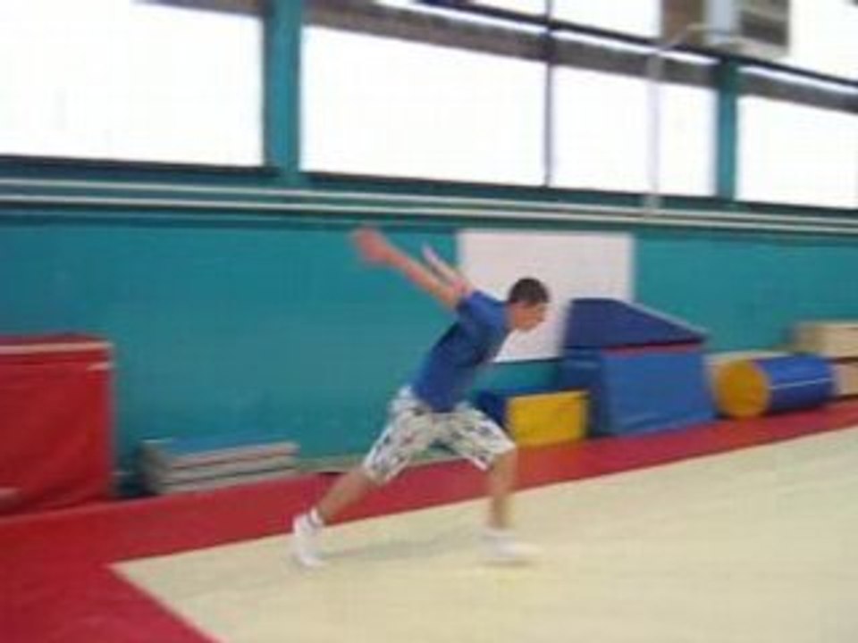 rondade salto zozo