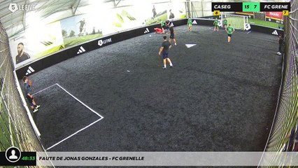 Faute de Jonas Gonzales - FC Grenelle