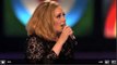 Adele le para el dedo a James Corden en los Brits Awards 2012