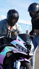 Il a vraiment cru qu’il allait conduire 