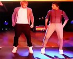 One Direccion Bailando Las Divinas