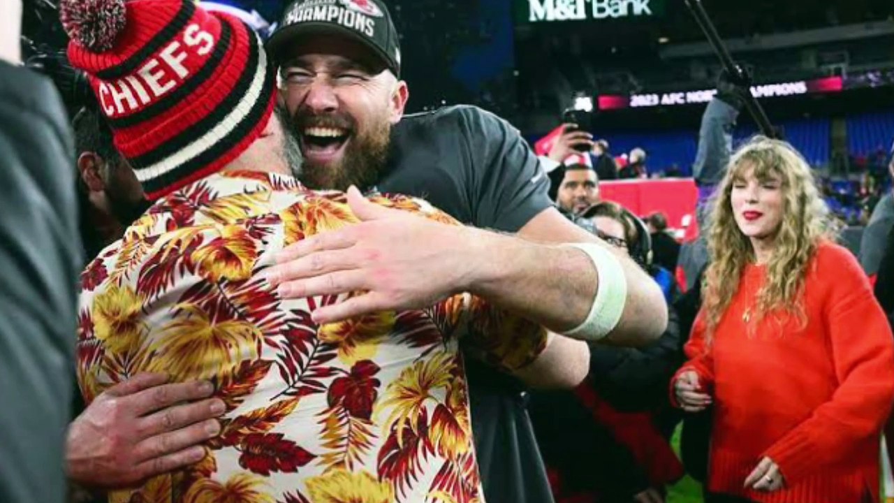 Travis Kelce in Talks to Host 'Are You Smarter Than a 5th Grader?' Reboot for Amazon Prime