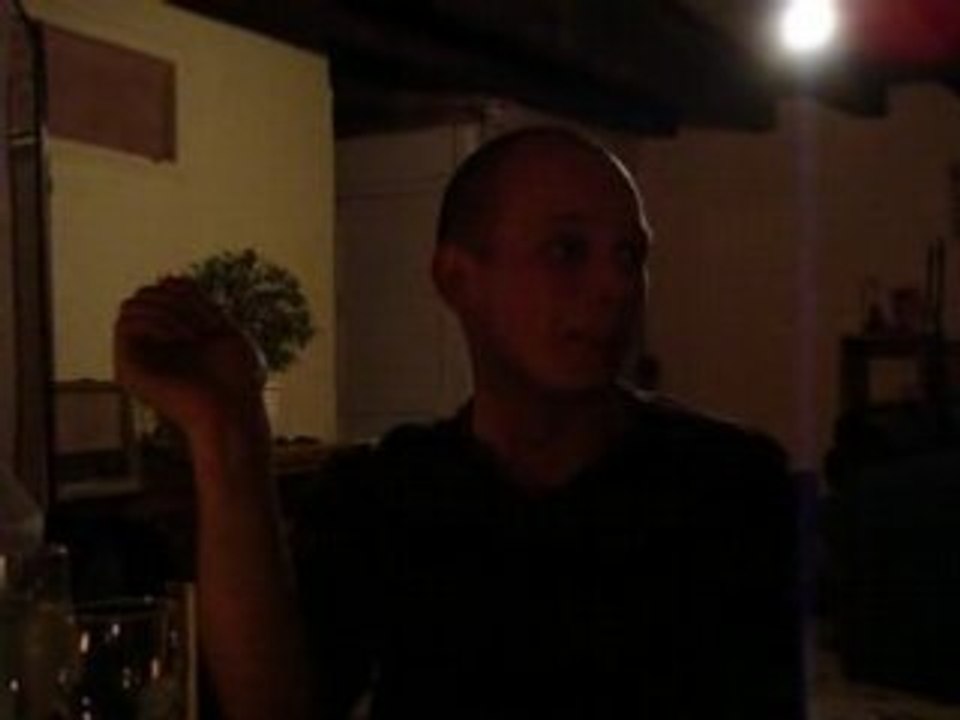 Mickael et deux cocktails