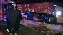 İstanbul'da korkunç kaza: Otobüs durağına çarparak takla attı