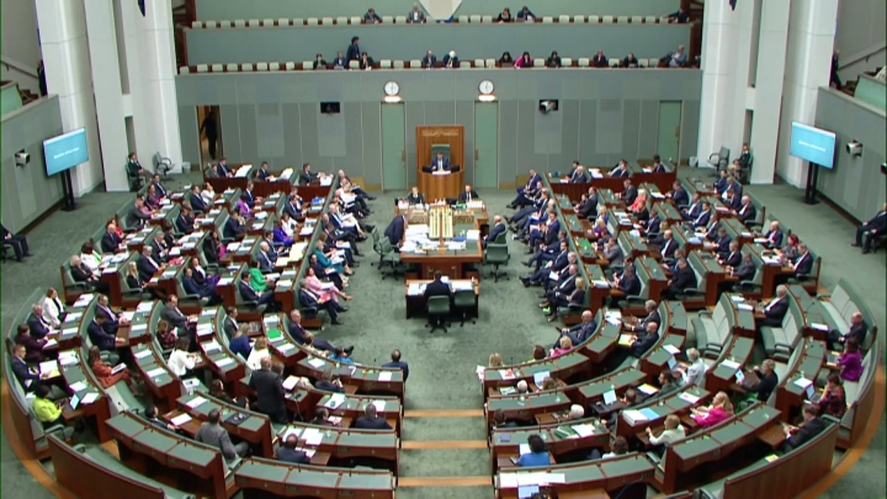 Prime Minister defends search for bipartisanship on proposed laws