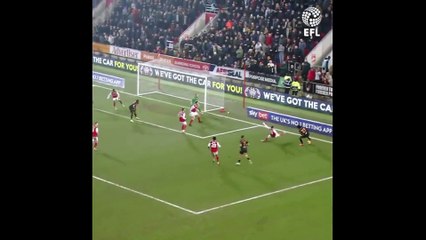 Video, gol di rabona di Philogene in Hull City-Rotherham