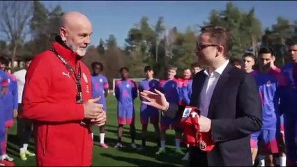 Pioli, maglia speciale per le 100 vittorie con il Milan