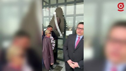 CHP'li Bozkurter, Marmaraereğlisi Belediyesi'ne siyah çelenk bıraktı