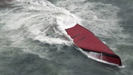 日 "시모노세키 전복 韓 수송선, 한국인 1명 등 8명 사망" / YTN