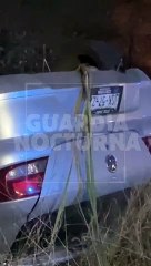 #Preliminar El exceso de velocidad y la depresión fueron la causa que de un aparatoso accidente que dejó como saldo a un joven de 19 años de edad lesionado #GuardiaNocturna