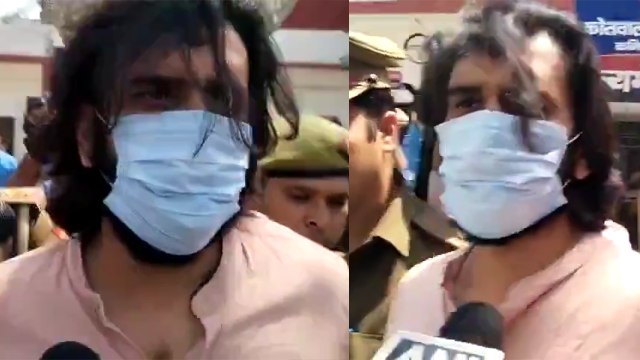 Elvish Yadav Arrested:एल्विश के Best Friend Vinay Yadav को घसीटते हुए ले गई पुलिस, VIDEO Viral