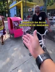 Pai constrói 'carruagem' para levar filha a escola em Inhoaíba e viraliza