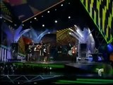 Premios Billboard 2013  Juan Luis Guerra Ft Romeo Santos  Escucha Frío Frío