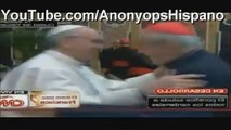 Papa Francisco no se deja Besar La Mano por La Gaviota