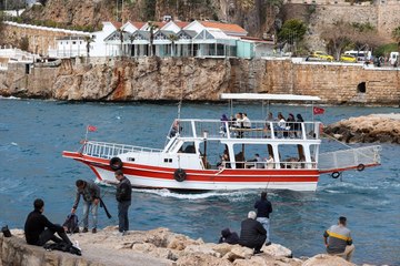 Turistik tekneler yaz sezonuna hazırlanıyor!