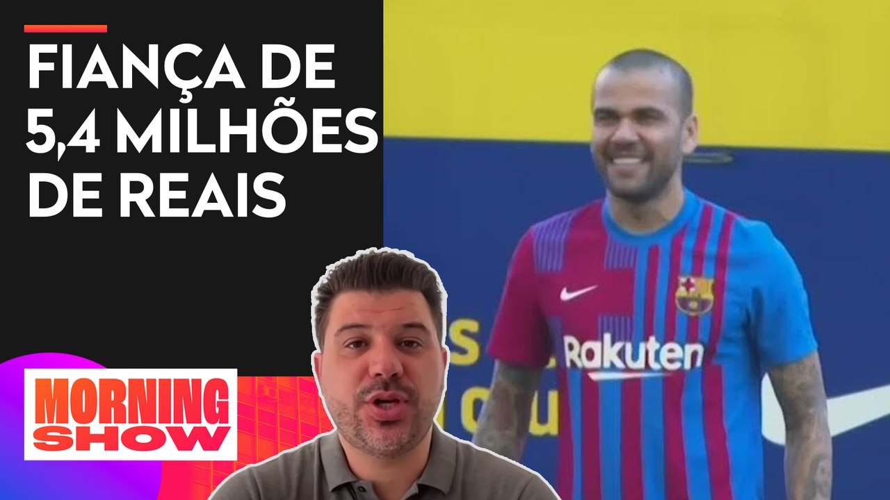 Liberdade provisória de Daniel Alves é autorizada pela Justiça da Espanha; advogado comenta