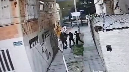 Delincuentes armados atracaron y golpearon a adulto mayor en Kennedy