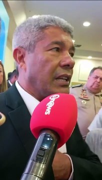 Jerônimo Rodrigues rebate críticas de oposicionista sobre mudanças no hospital Manoel Vitorino