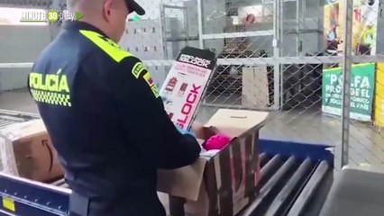 En cajas de juguetes y ropa, hallaron material de guerra en aeropuerto El Dorado