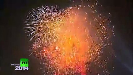 Download Video: Moscú Berlín y Londres reciben el Nuevo Año 2014 con impresionantes fuegos artificiales