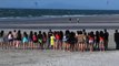 Fanaticas en Playa de Panama esperando a Justin Bieber
