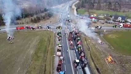 Protest rolników pod Chojnicami. Zdjęcia z drona