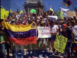 Venezolanos en México exigen la renuncia inmediata del Presidente Nicolás Maduro