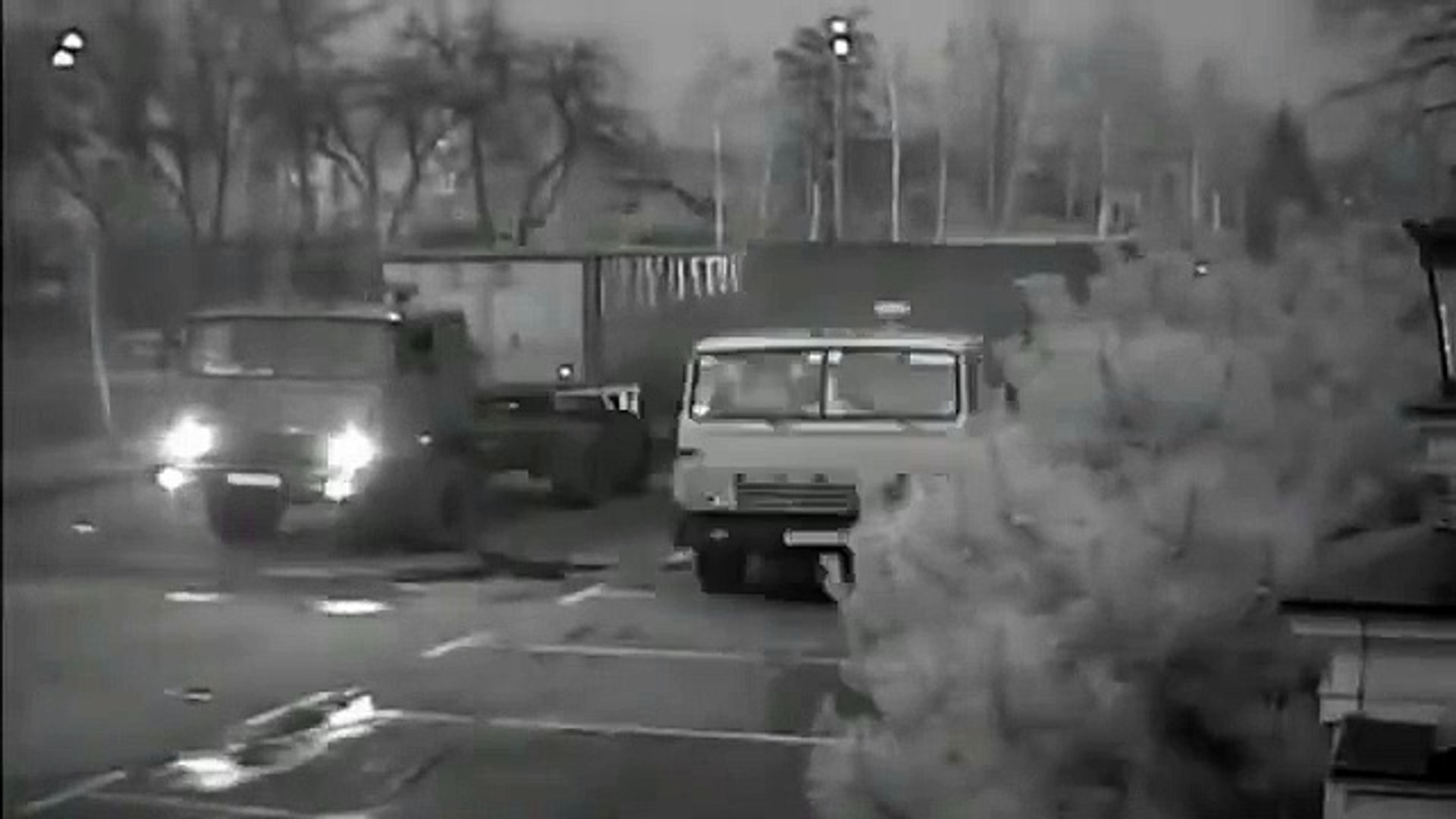 Video  Yanukovich escapa del palacio en helicóptero