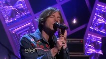 Cage the Elephant Performs Come a Little Closer