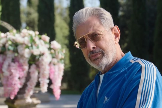 KAOS con Jeff Goldblum - Primer Avance © Netflix