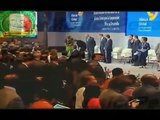 Peña Nieto  No Saluda a Mujer Nigeriana Representante de la ONU
