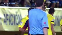 Villareal vs Barcelona Fan del Villareal lanza banana a Dani Alves y este la come