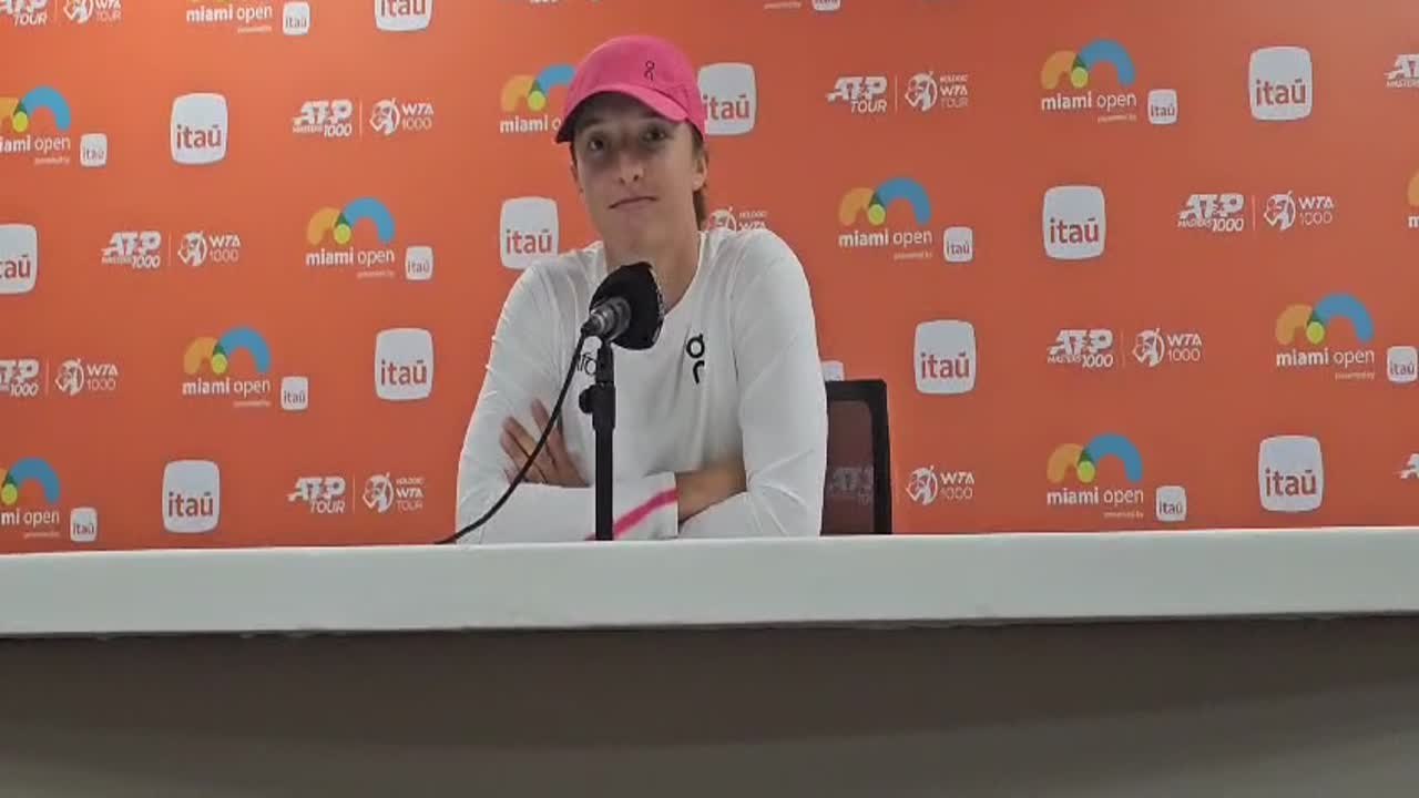 Swiatek reacts to Sabalenka’s boyfriend’s death