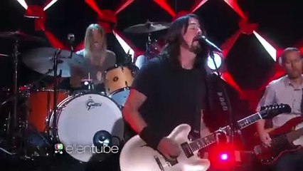 The Ellen Show Foo Fighters Perform Everlong