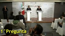 Reporteros le dicen COBARDE a Peña Nieto