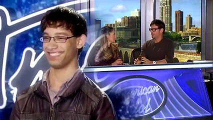 AMERICAN IDOL XIV: Harry Channels His Inner Teen - Minneapolis (Idol Moments)