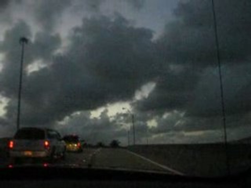 Beouw Drivin' in Miami 2