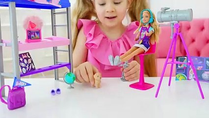 Diana and Roma wear Astronaut HALLOWEEN Costumes with Barbie Space Discovery