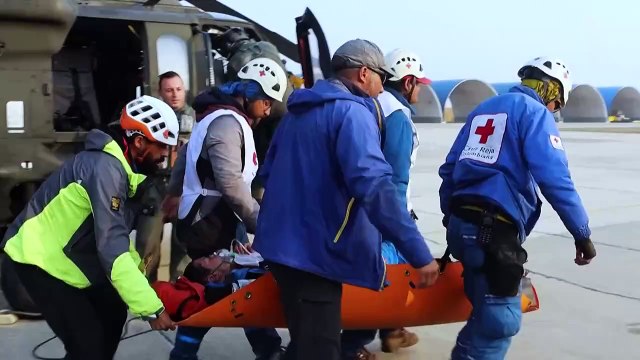 Indígenas y rescatistas salvan a montañistas atrapados en la cima más alta de Colombia