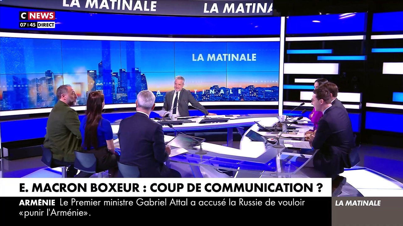 La musculature d'Emmanuel Macron a-t-elle été retouchée et "gonflée" sur ses photos de boxeurs comme on peut le lire sur X ? La réponse du publicitaire Franck Tapiro sur CNews - Vidéo