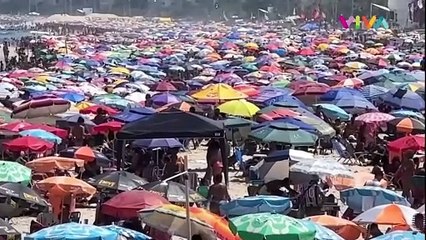 'Neraka Bocor', Pantai di Brasil Jadi Lautan Manusia