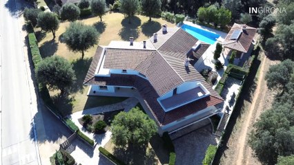 ESPECTACULAR CHALET DE 7.277m2 EN L'OLIVET (SANT GREGORI, GIRONA)