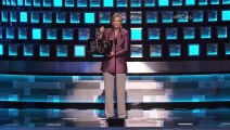 What's inside a People's Choice Awards 2016 gift bag? at People's Choice Awards 2016